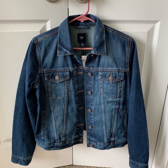 GAP Jackets & Blazers - NWT Gap Women’s Jean Jacket